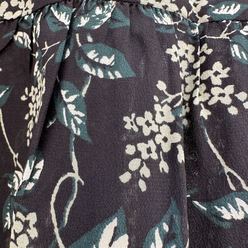 Madewell 100% Silk NWOT Ruffle-Hem Wrap Top in Antique Floral Large - Picture 14 of 16